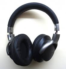 File:Headphones stock.jpg