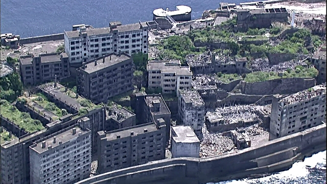 File:Deserted buildings in Hashima.jpg