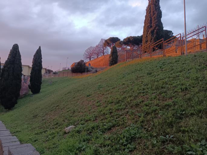File:Bucone Sud at the sunset.jpg