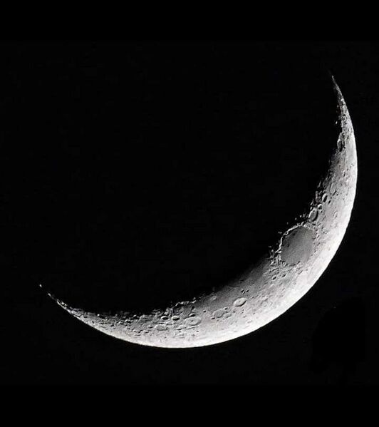 File:Moon NO.2 (Markrie's telescope).jpg