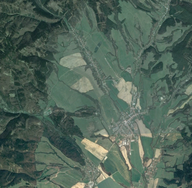 File:Lasvar from space.png