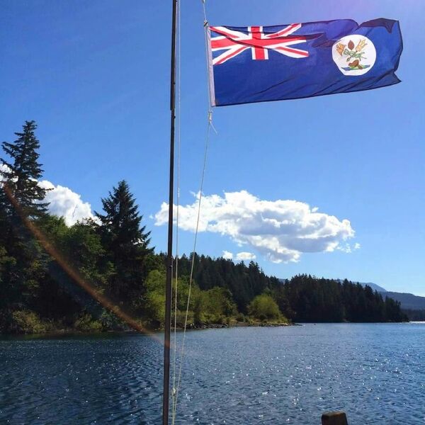 File:Vancouver Island flag outdoors.jpg