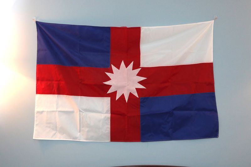 File:Hanging Flag of Florenia.jpg
