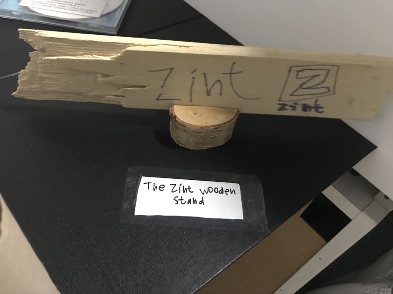 File:The Zínt Wooden Stand in 2020 at the Surrealist Art Gallery.jpeg