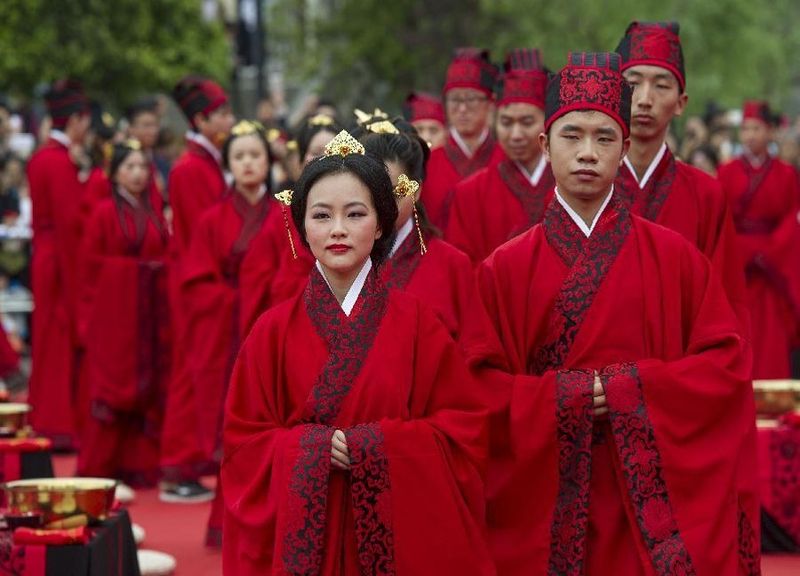 File:Taihanese wedding procession.jpg